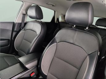 Kia Niro 64kWh 2 (201 bhp) - WIFI - BLUETOOTH - PADDLE SHIFT
