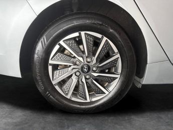 Hyundai Ioniq 38.3kWh Premium (136 ps) - LED - REVERSE CAM - NAV