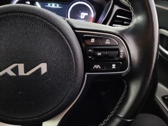 Kia Niro 64kWh 2 (201 bhp) - WIFI - BLUETOOTH - PADDLE SHIFT
