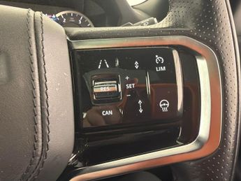 Land Rover Range Rover Evoque 2.0 D200 MHEV R-Dynamic HSE 4WD (204 ps) - HEATED WHEEL - ADAPTI