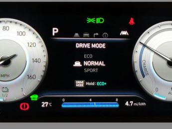 Hyundai Kona 64kWh Premium (10.5kW Charger) (204 ps) - ACTIVE LANE ASSIST