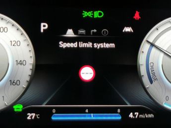 Hyundai Kona 64kWh Premium (10.5kW Charger) (204 ps) - ACTIVE LANE ASSIST