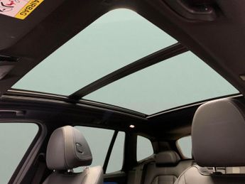 BMW iX3 80kWh Premier Edition Pro (286 ps) - HK AUDIO - DRIVING ASSISTAN
