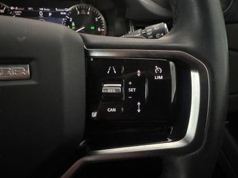 Land Rover Range Rover Evoque 1.5 P300e 12.2kWh R-Dynamic S Plug-in 4WD (309 ps) - LANE DEPART