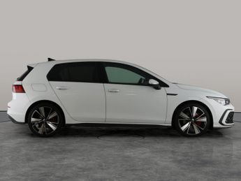 Volkswagen Golf 2.0 TDI GTD DSG (200 ps) - LED - ALCANTARA - HEATED STEERING