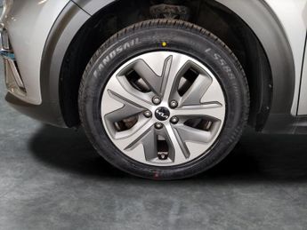 Kia Niro 64kWh 2 (201 bhp) - WIFI - BLUETOOTH - PADDLE SHIFT