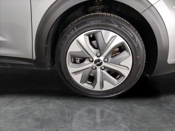 Kia Niro 64kWh 2 (201 bhp) - WIFI - BLUETOOTH - PADDLE SHIFT