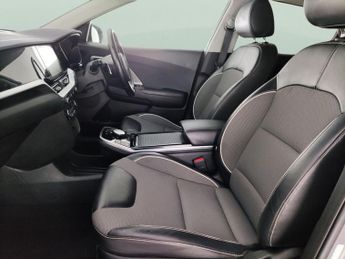 Kia Niro 64kWh 2 (201 bhp) - WIFI - BLUETOOTH - PADDLE SHIFT