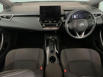 Toyota Corolla 1.8 VVT-h Icon Touring Sports CVT (140 ps) - HEATED SEATS