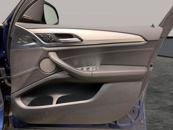 BMW iX3 80kWh Premier Edition Pro (286 ps) - HK AUDIO - DRIVING ASSISTAN