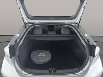 Hyundai Ioniq 38.3kWh Premium (136 ps) - LED - REVERSE CAM - NAV