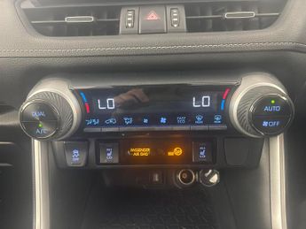 Toyota RAV4 2.5 VVT-h GPF Excel CVT (218 ps) - BLUETOOTH - CRUISE - AIR CON