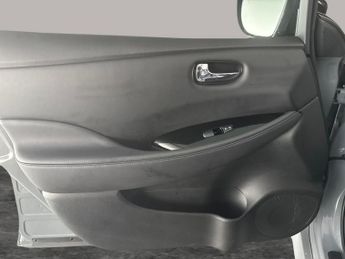Nissan Leaf 39kWh N-Connecta (150 ps) - INTELLIGENT LANE INTERVENTION - LANE