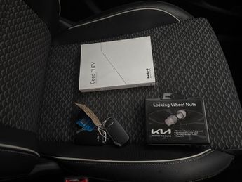 Kia Xceed 1.6 GDi 8.9kWh 3 Plug-in DCT (139 bhp) - HEATED STEERING - LANE 
