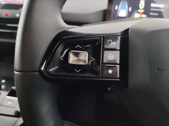 MG Mg4 64kWh SE Long Range (203 ps) - LED - ALCANTARA - WIFI
