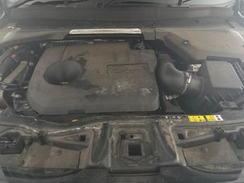 Land Rover Discovery Sport 1.5 P300e 12.2kWh Urban Edition Plug-in 4WD (309 ps) - CARPLAY