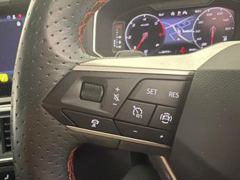 Seat Tarraco 2.0 TDI FR Sport DSG (150 ps) - LED - REVERSE CAM - NAV