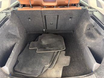 Skoda Enyaq iV 82kWh 80 (204 ps) - DRIVE PACK - WIFI - BLUETOOTH