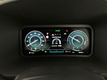 Hyundai Kona 64kWh Premium (10.5kW Charger) (204 ps) - LED - REVERSE CAM - NA