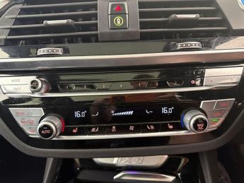 BMW iX3 80kWh Premier Edition (286 ps) - LEATHER - HEATED SEATS - ACOUST