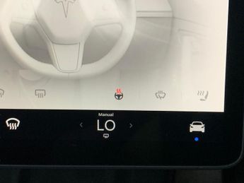 Tesla Model Y (Dual Motor) Long Range 4WDE (384 bhp) - LED - REVERSE CAM - NAV