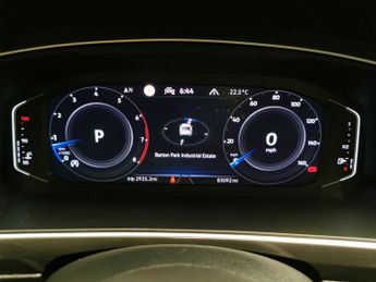 Volkswagen Tiguan 1.5 TSI Elegance DSG (150 ps) HEATED WHEEL - ADAPTIVE CRUISE - K