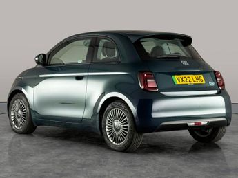 Fiat 500e 42kWh Icon (118 ps) - KEYLESS START - DAB - USB AUDIO