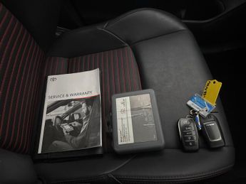 Toyota RAV4 2.5 VVT 18.1kWh Design Plug-in CVT 4WD (306 ps) - SPORTS SEATS