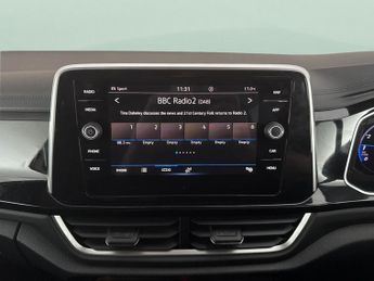 Volkswagen T-Roc 1.5 TSI R-Line DSG (150 ps) - DIGITAL DASH - PARK SENSORS - AIR 