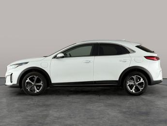 Kia Xceed 1.6 GDi 8.9kWh 3 Plug-in DCT (139 bhp) - HEATED STEERING - LANE 
