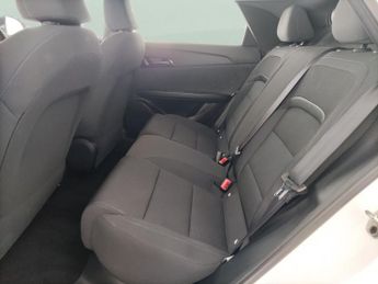 MG Mg4 64kWh SE Long Range (203 ps) - LED - ALCANTARA - WIFI