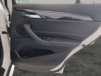 BMW X1 1.5 25e 10kWh xLine Plug-in xDrive (220 ps) - PARK ASSIST - LED 