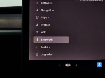 Tesla Model 3 Saloon RWD (241 bhp) - KEYLESS ENTRY - 360 CAM - PARK ASSIST