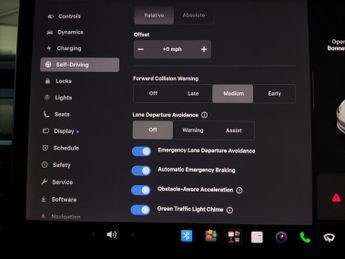 Tesla Model 3 Saloon RWD (241 bhp) - KEYLESS ENTRY - 360 CAM - PARK ASSIST