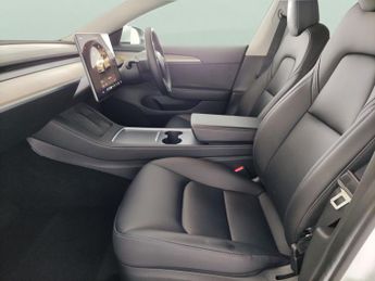Tesla Model 3 Saloon RWD (241 bhp) 360 CAMERA - ADAPTIVE CRUISE - KEYLESS