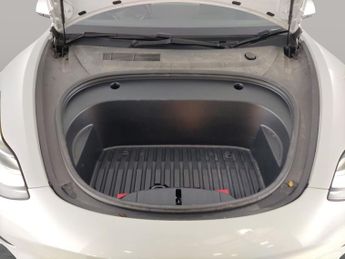 Tesla Model 3 Saloon RWD (241 bhp) 360 CAMERA - ADAPTIVE CRUISE - KEYLESS