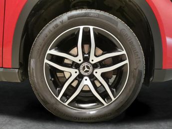 Mercedes-Benz GLA 1.6 GLA180 GPF Urban Edition 7G-DCT (122 ps) - COMFORT PACK - KE