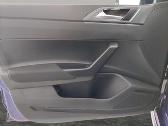 Volkswagen Polo 1.0 TSI R-Line DSG (95 ps) - ALCANTARA - LIGHT AND SIGHT PACK - 