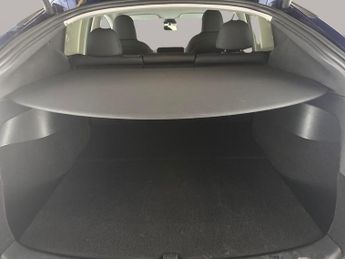 Tesla Model Y SUV RWD (346 ps) KEYLESS ENTRY - REV CAM - BLIND SPOT ASSIST