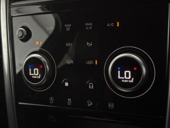 Land Rover Discovery Sport 1.5 P300e 12.2kWh Urban Edition Plug-in 4WD (309 ps) - CARPLAY