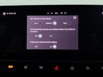 MG Mg4 64kWh SE Long Range (203 ps) APPLE CARPLAY - LED HEADLIGHTS - AL