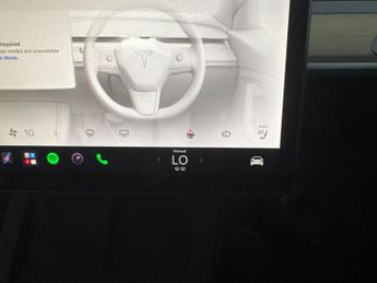 Tesla Model Y SUV RWD (346 ps) KEYLESS ENTRY - REV CAM - BLIND SPOT ASSIST