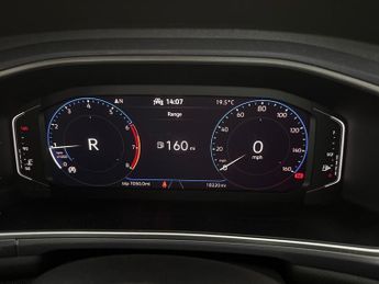 Volkswagen T-Roc 1.5 TSI Style DSG (150 ps) - DIGITAL DASH - PARK SENSORS - PADDL