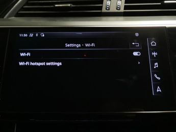 Audi e-tron 55 quattro 95kWh (408 ps) - LED - REVERSE CAM - 4 ZONE CLIMATE C
