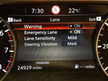 Nissan Qashqai 1.3 DIG-T MHEV N-Connecta (158 ps) - INTELLIGENT LANE INTERVENTI