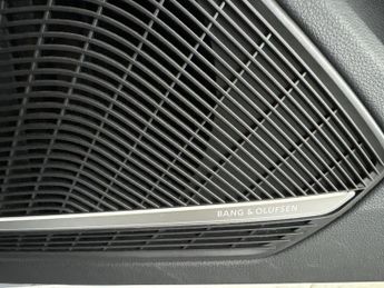 Audi A4 Avant 2.0 TDI 35 Sport Edition S Tronic (163 ps) - 360 CAMERA - KEYLES