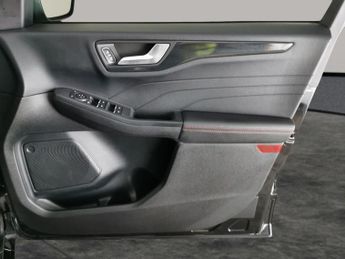 Ford Kuga 2.5 Duratec 14.4kWh ST-Line X Edition Plug-in CVT (225 ps) - PAN