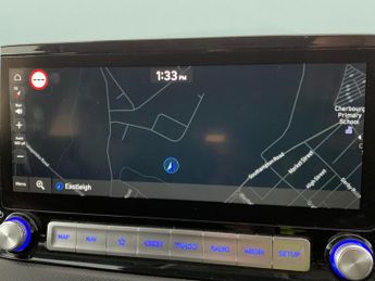 Hyundai Kona 64kWh Premium (10.5kW Charger) (204 ps) - LED - REVERSE CAM - NA