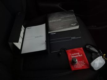 Genesis GV60 77.4kWh Premium (229 ps) - HEAT AND COOL SEATS - LED - REVERSE C