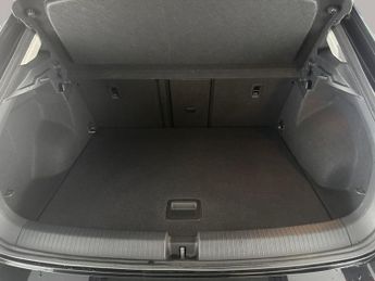 Volkswagen T-Roc 1.5 TSI Style DSG (150 ps) - DIGITAL DASH - PARK SENSORS - PADDL
